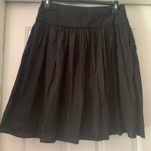 Banana Republic women’s 100% cotton black skirt size 10